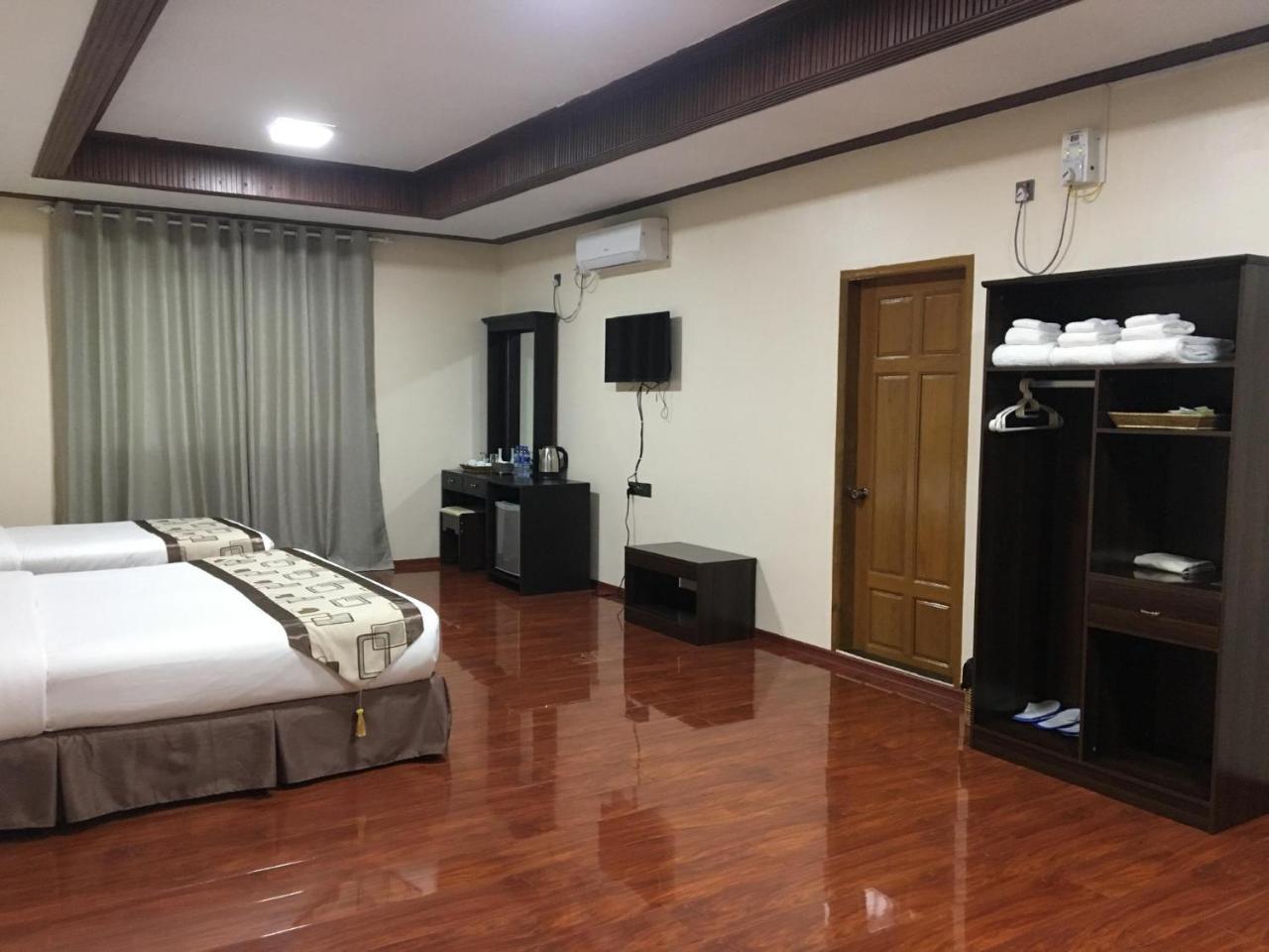 Hotel Yadanar Oo Мандалай Экстерьер фото
